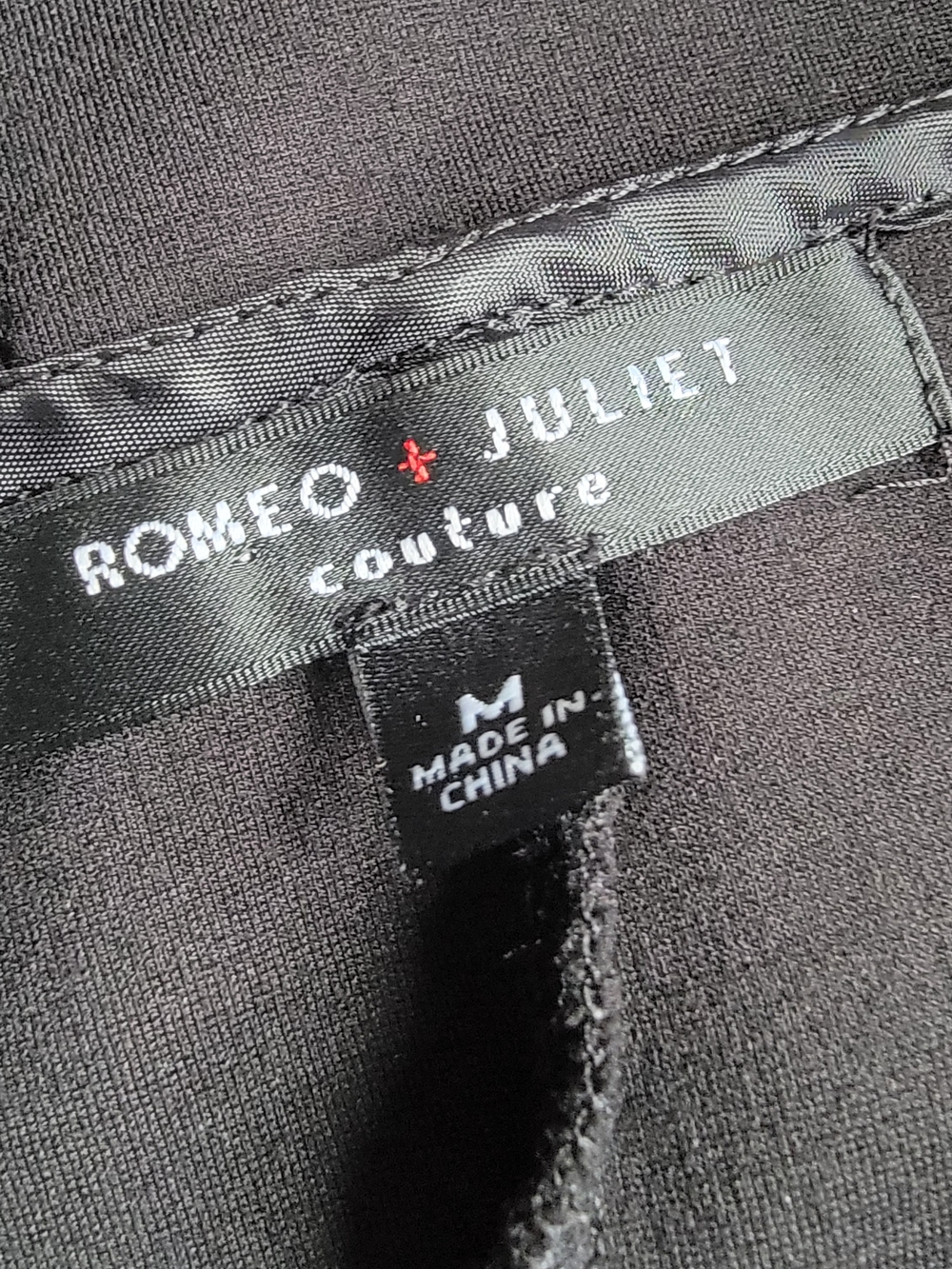 Romeo & Juliet Couture Black Sleeveless V-Neck Mini Dress M - Picture 5 of 5